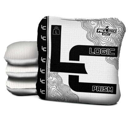 Contour WHITE BLACK prism L ACL PRO cornhole bags with White carpet